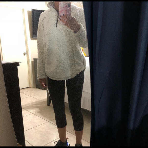 Sherpa pullover - Picture 4 of 4